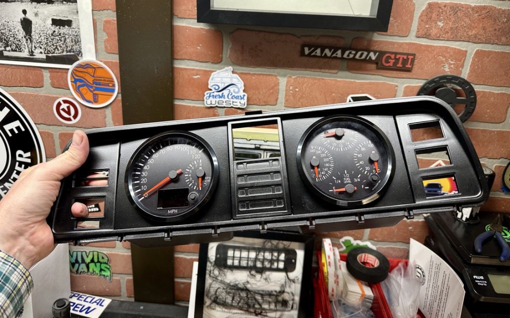 Speedhut Gauge Cluster - uniWerks Design, LLC